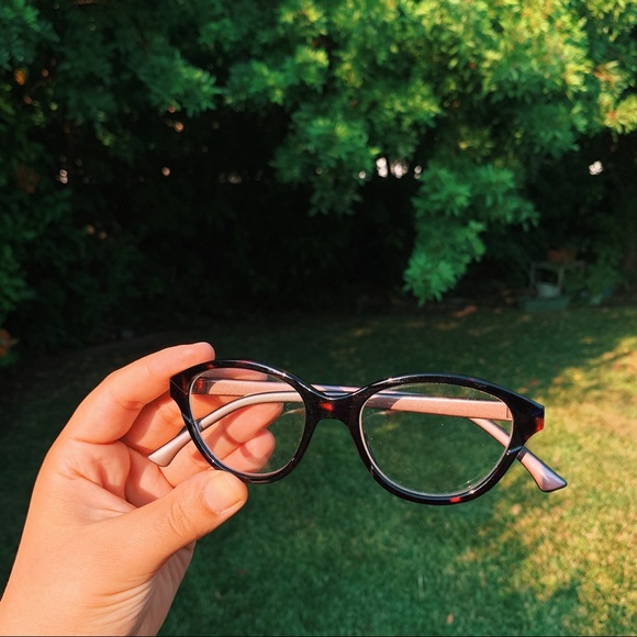 eyeglass frame ♥️ - Picture 4 of 6